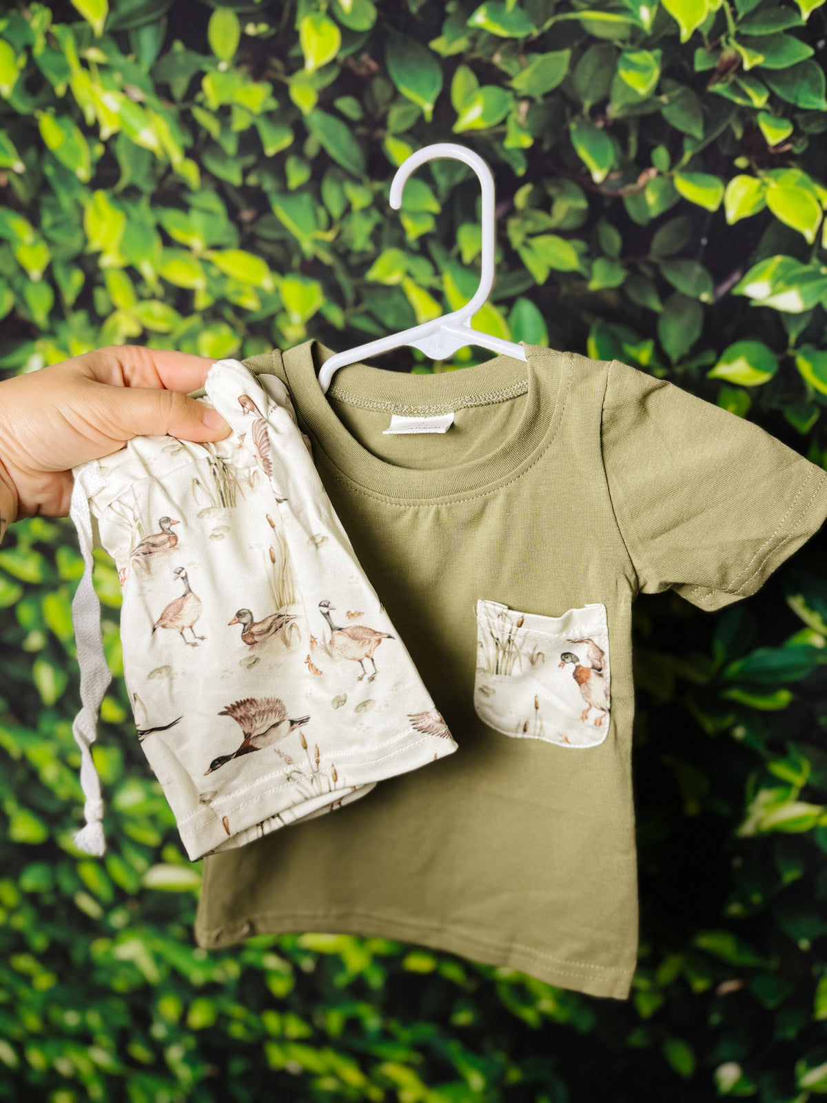 Dawson Duck Outfit